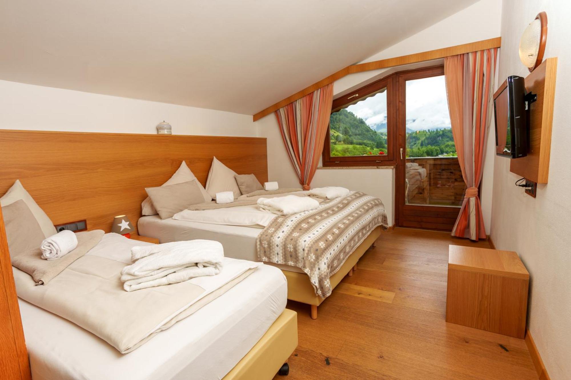 Kunstleralm Hotel 3*